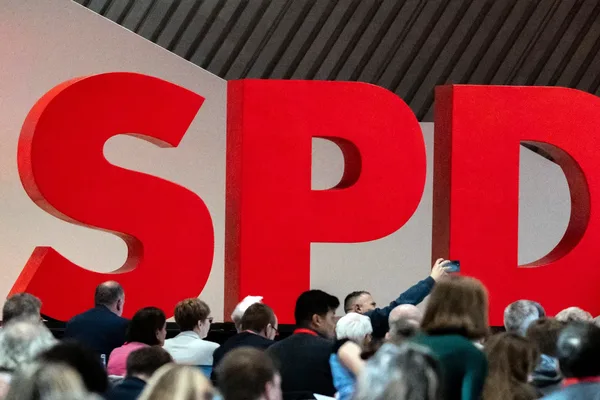 SPD-Migrationspolitiker fühlen sich bei Programmdebatte außen vor